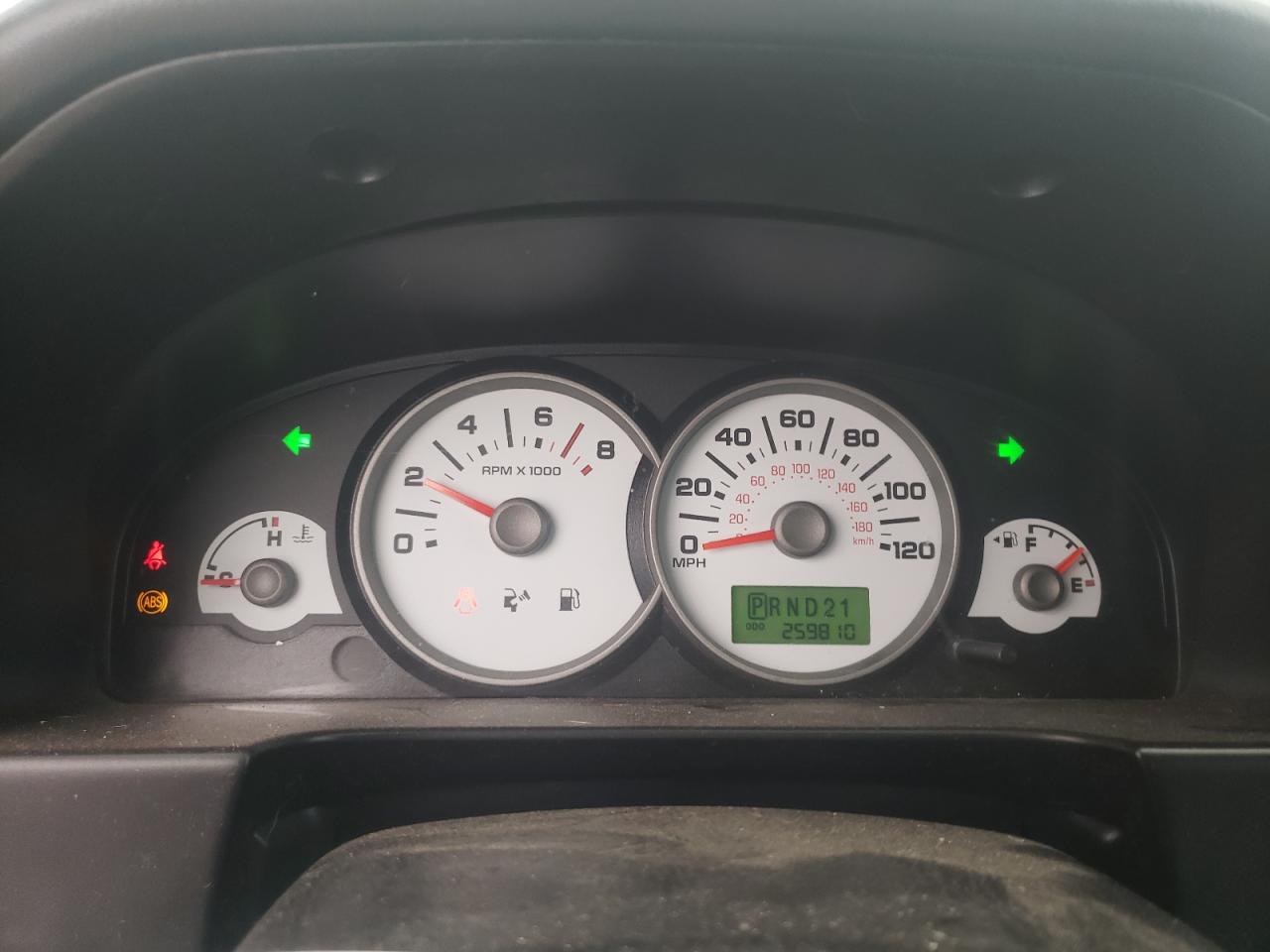Photo 8 from auction – 2005 FORD ESCAPE XLS with VIN 1FMYU02Z25KC81468