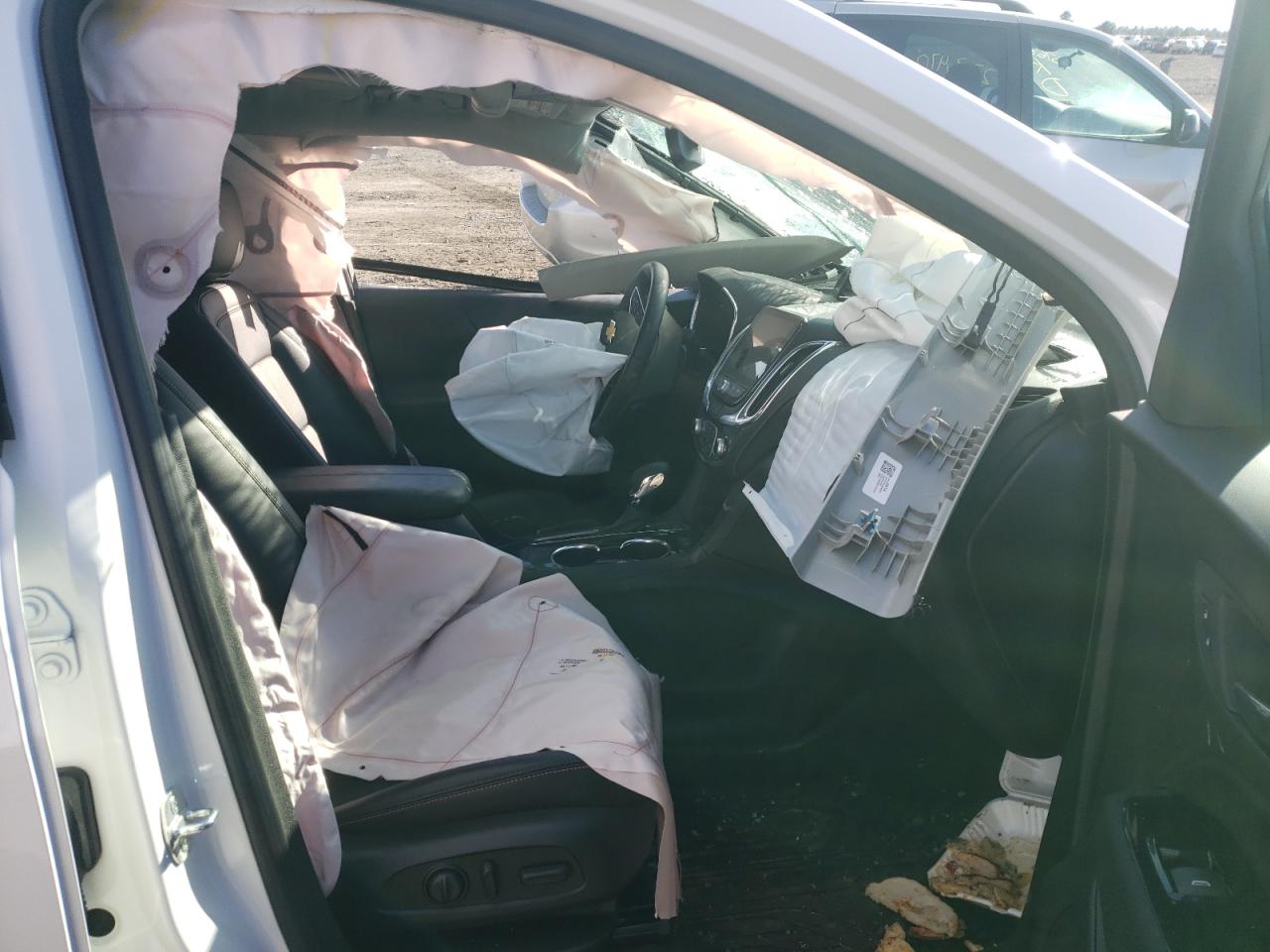 Photo 5 from auction – 2022 CHEVROLET EQUINOX PR with VIN 2GNAXXEV2N6102001