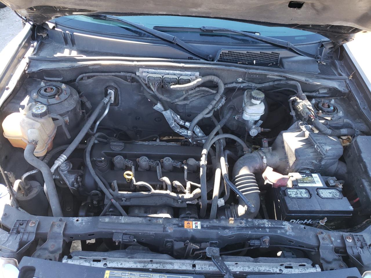 Photo 7 from auction – 2011 FORD ESCAPE XLT with VIN 1FMCU0D71BKA51065