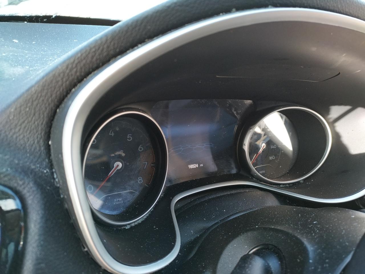 Photo 8 from auction – 2020 JEEP COMPASS LI with VIN 3C4NJDCB1LT244447