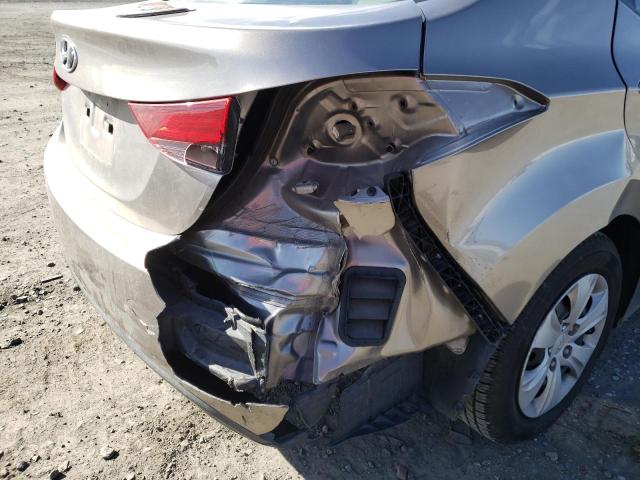 Photo 9 from auction – 2016 HYUNDAI ELANTRA SE with VIN 5NPDH4AE7GH710893