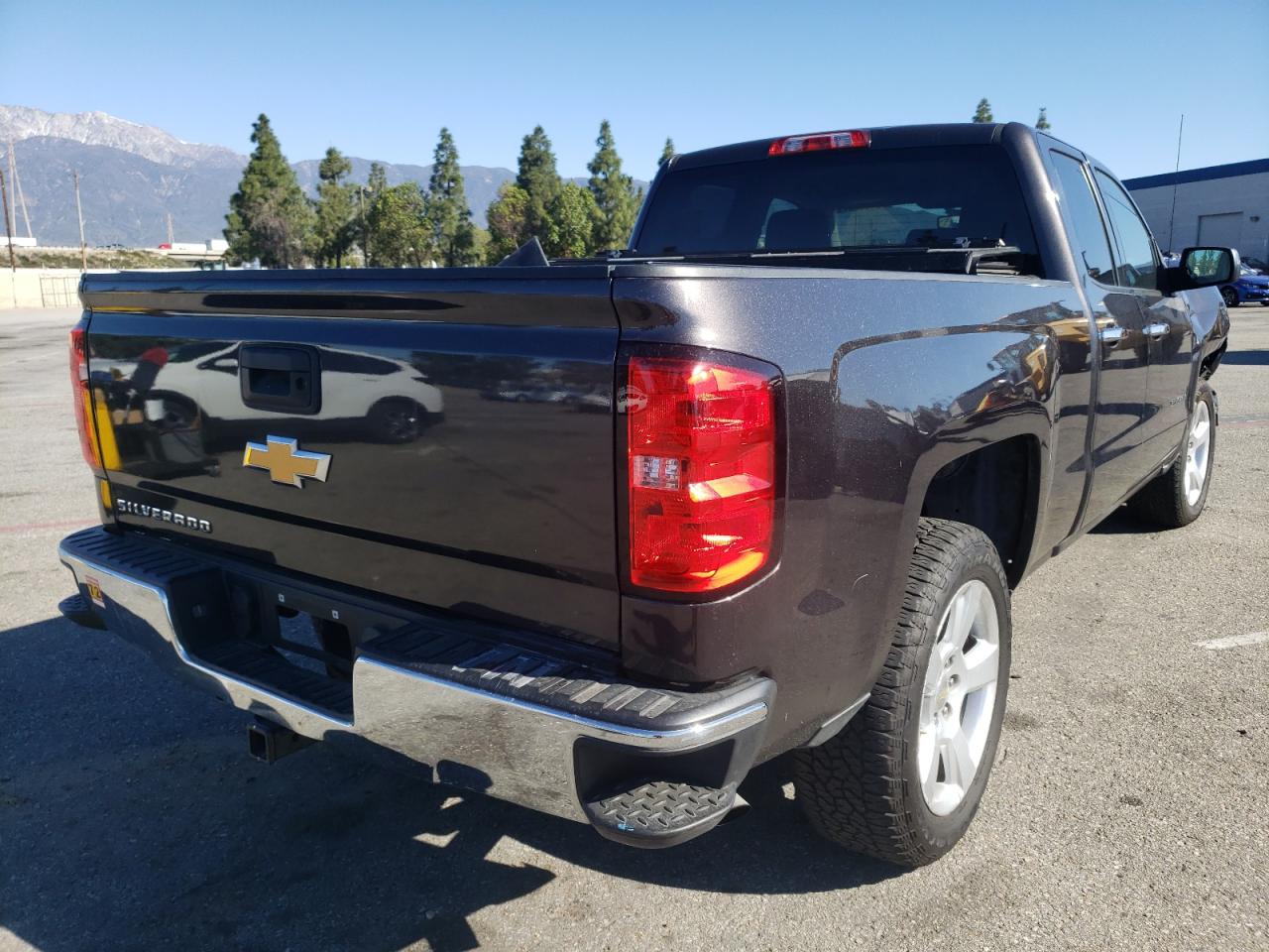 Photo 4 from auction – 2015 CHEVROLET SILVERADO with VIN 1GCRCPEH7FZ313461