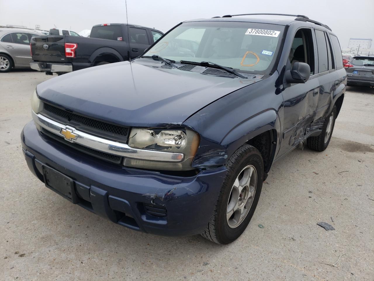 Photo 2 from auction – 2008 CHEVROLET TRAILBLAZE with VIN 1GNDT13S182141727