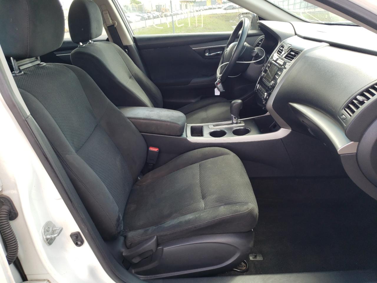 Photo 5 from auction – 2015 NISSAN ALTIMA 2.5 with VIN 1N4AL3AP6FC128474