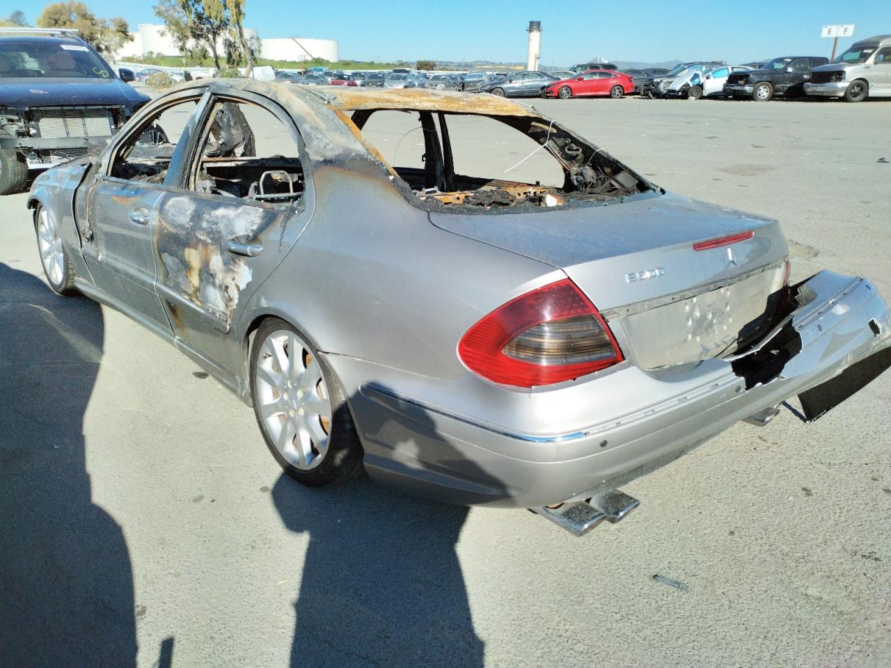 Photo 3 from auction – 2003 MERCEDES-BENZ E 500 with VIN WDBUF70J23A132921