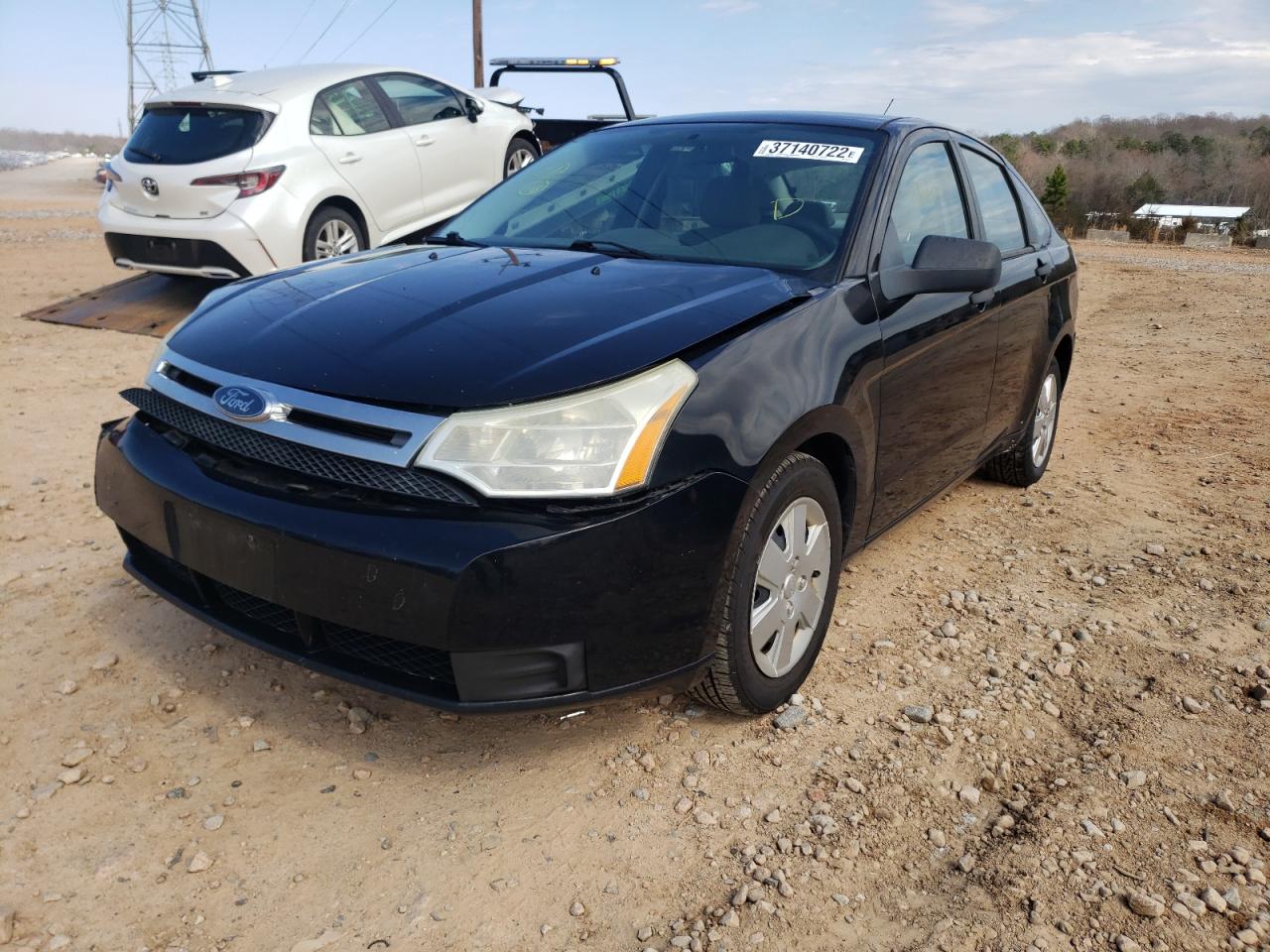 Photo 2 from auction – 2010 FORD FOCUS S with VIN 1FAHP3EN2AW105535