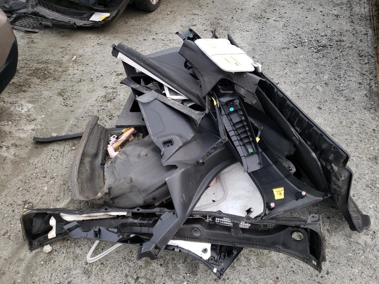 Photo 9 from auction – 2014 SUBARU FORESTER 2 with VIN JF2SJAEC8EH550359