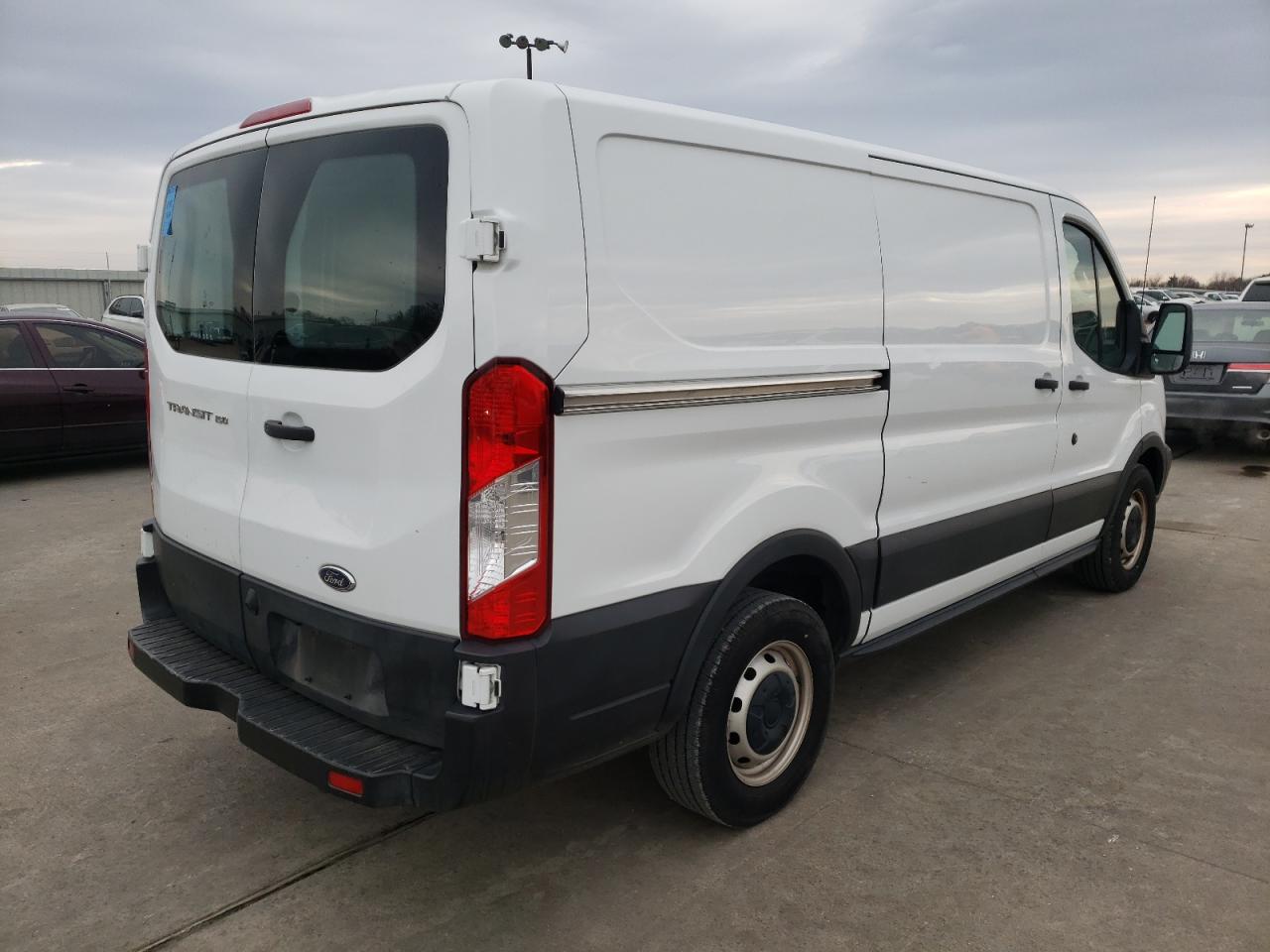 Photo 4 from auction – 2019 FORD TRANSIT T- with VIN 1FTYE1YM7KKA67123