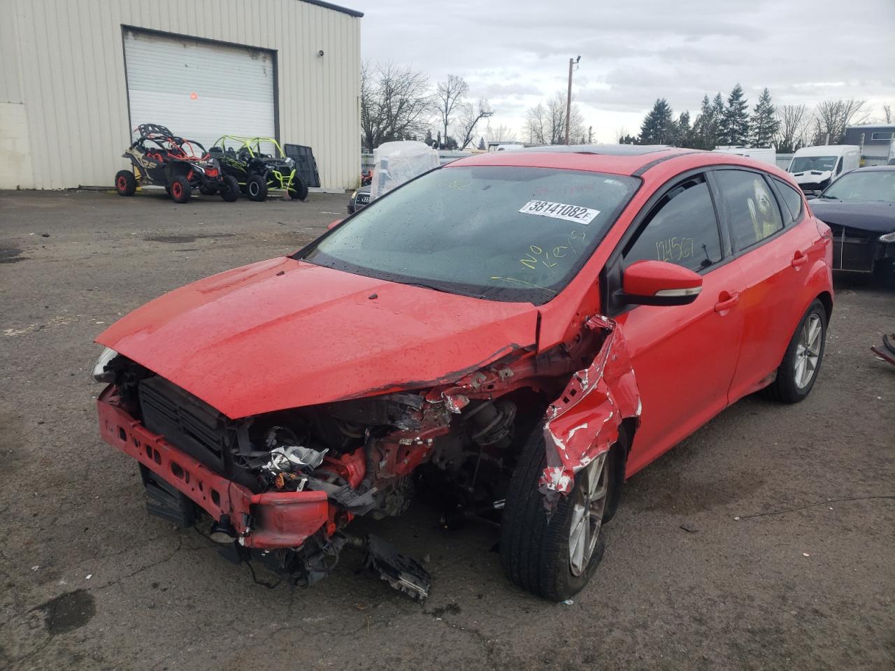 Photo 2 from auction – 2016 FORD FOCUS SE with VIN 1FADP3K22GL263764