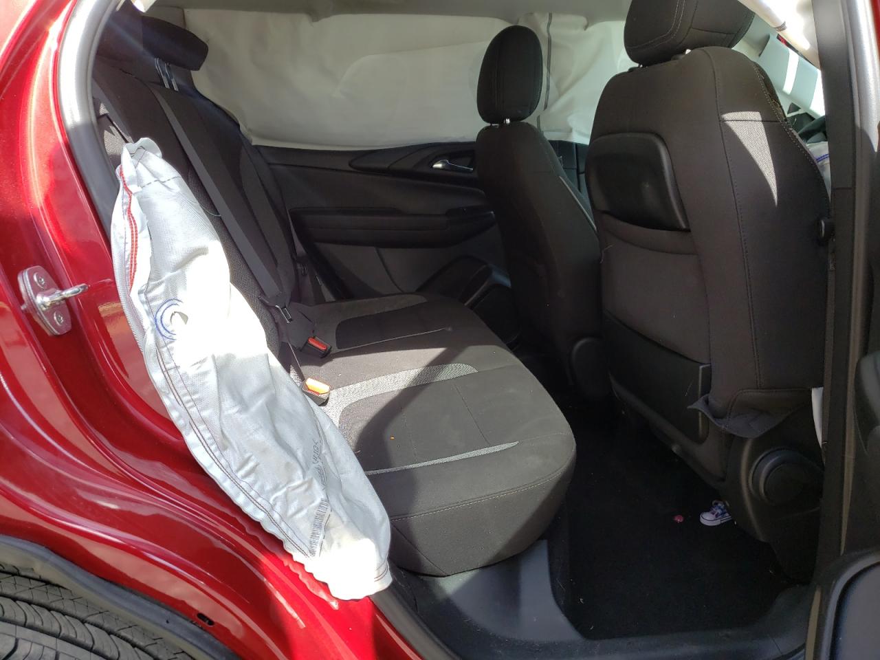 Photo 6 from auction – 2021 CHEVROLET TRAILBLAZE with VIN KL79MPS22MB018431