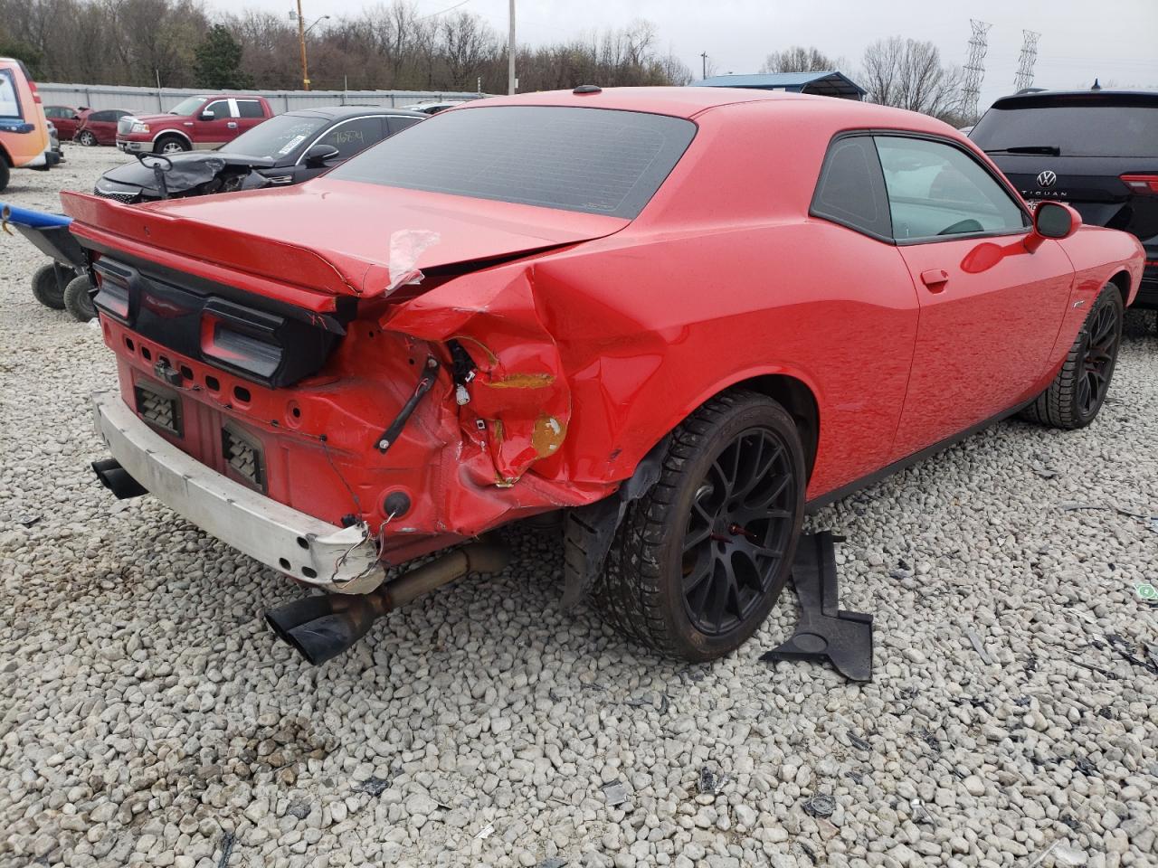 Photo 4 from auction – 2018 DODGE CHALLENGER with VIN 2C3CDZBT3JH241453