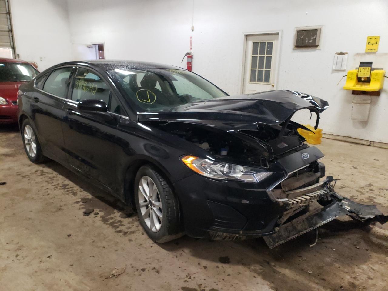 FORD FUSION SE 2020 with VIN 3FA6P0HD9LR107457 - Photo from auction