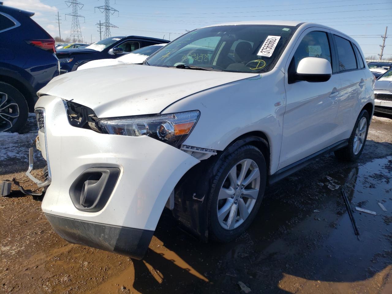 Photo 2 from auction – 2015 MITSUBISHI OUTLANDER with VIN 4A4AR3AU0FE006916