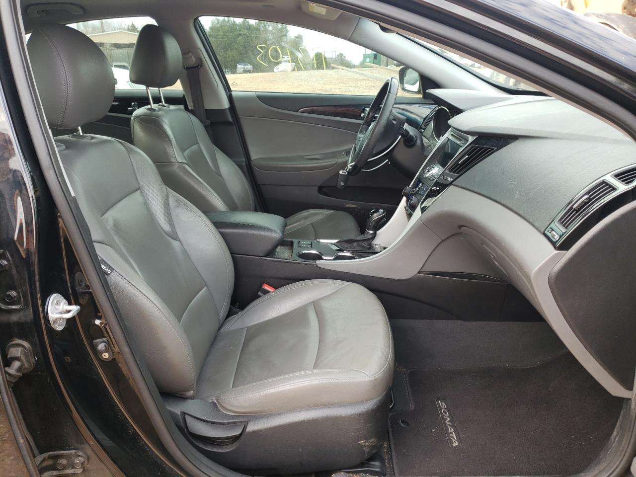 Photo 5 from auction – 2011 HYUNDAI SONATA SE with VIN 5NPEC4AC5BH130942