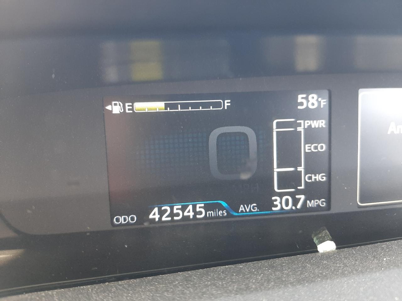 Photo 8 from auction – 2018 TOYOTA PRIUS with VIN JTDKBRFU1J3072956