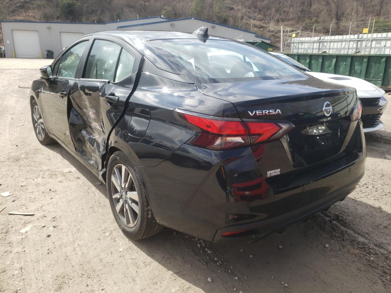 Photo 3 from auction – 2020 NISSAN VERSA SV with VIN 3N1CN8EV4LL818651