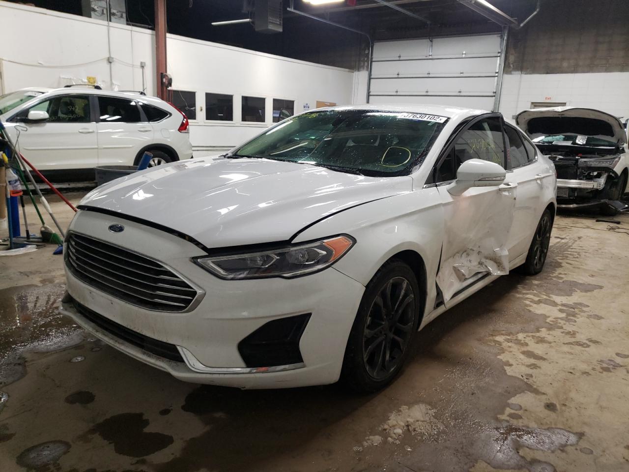 Photo 2 from auction – 2020 FORD FUSION SEL with VIN 3FA6P0CDXLR177508