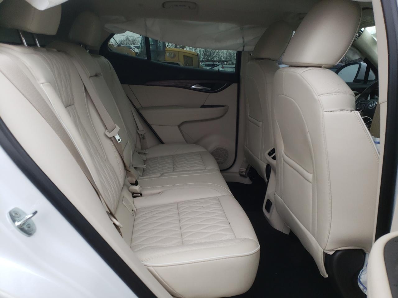 Photo 6 from auction – 2021 BUICK ENVISION A with VIN LRBFZSR44MD166312