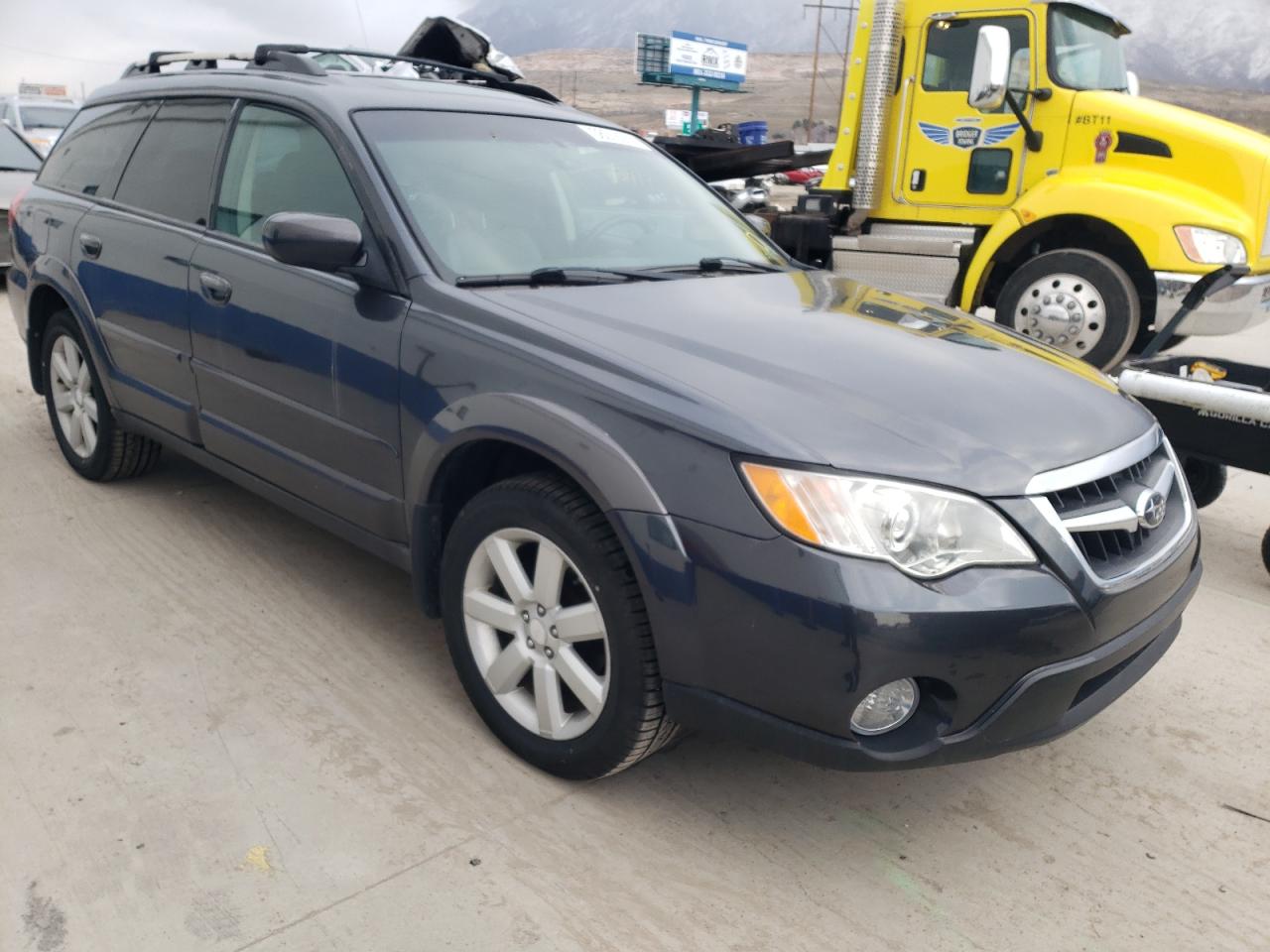 SUBARU OUTBACK 2. 2008 with VIN 4S4BP62C787358015 - Photo from auction