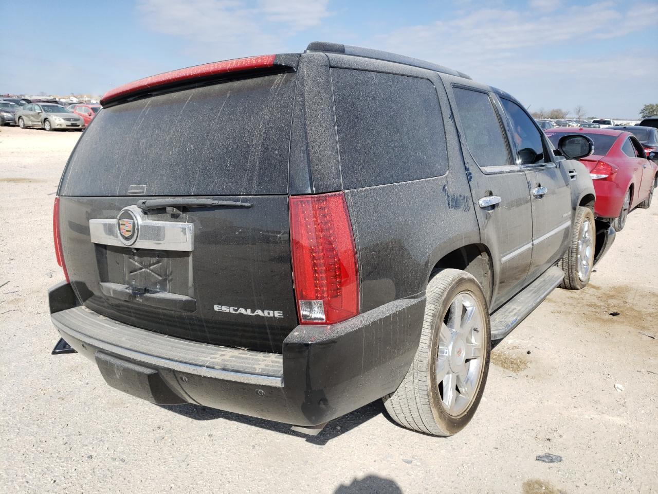 Photo 4 from auction – 2014 CADILLAC ESCALADE L with VIN 1GYS3BEF0ER116191