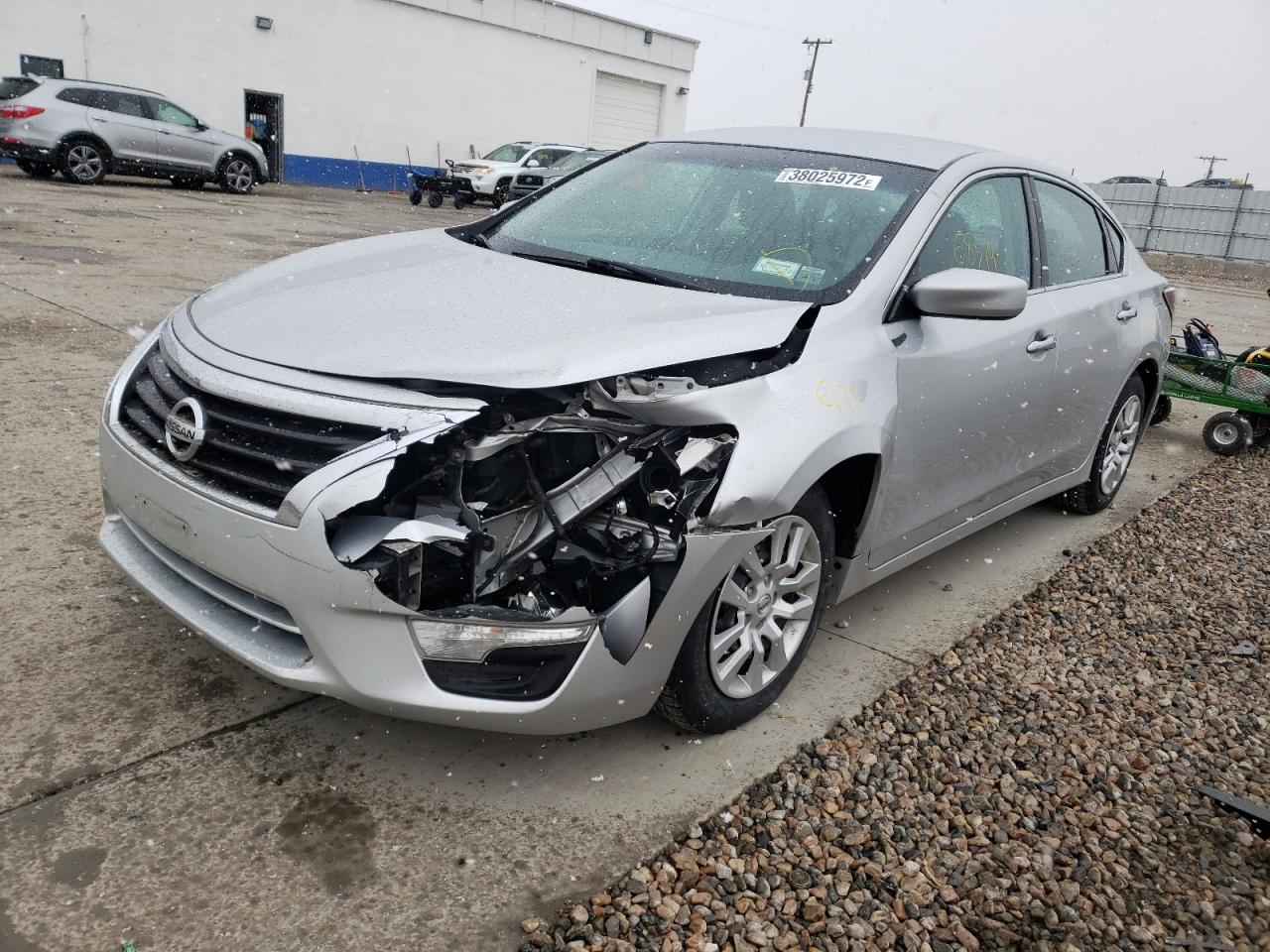 Photo 2 from auction – 2015 NISSAN ALTIMA 2.5 with VIN 1N4AL3AP2FC454465