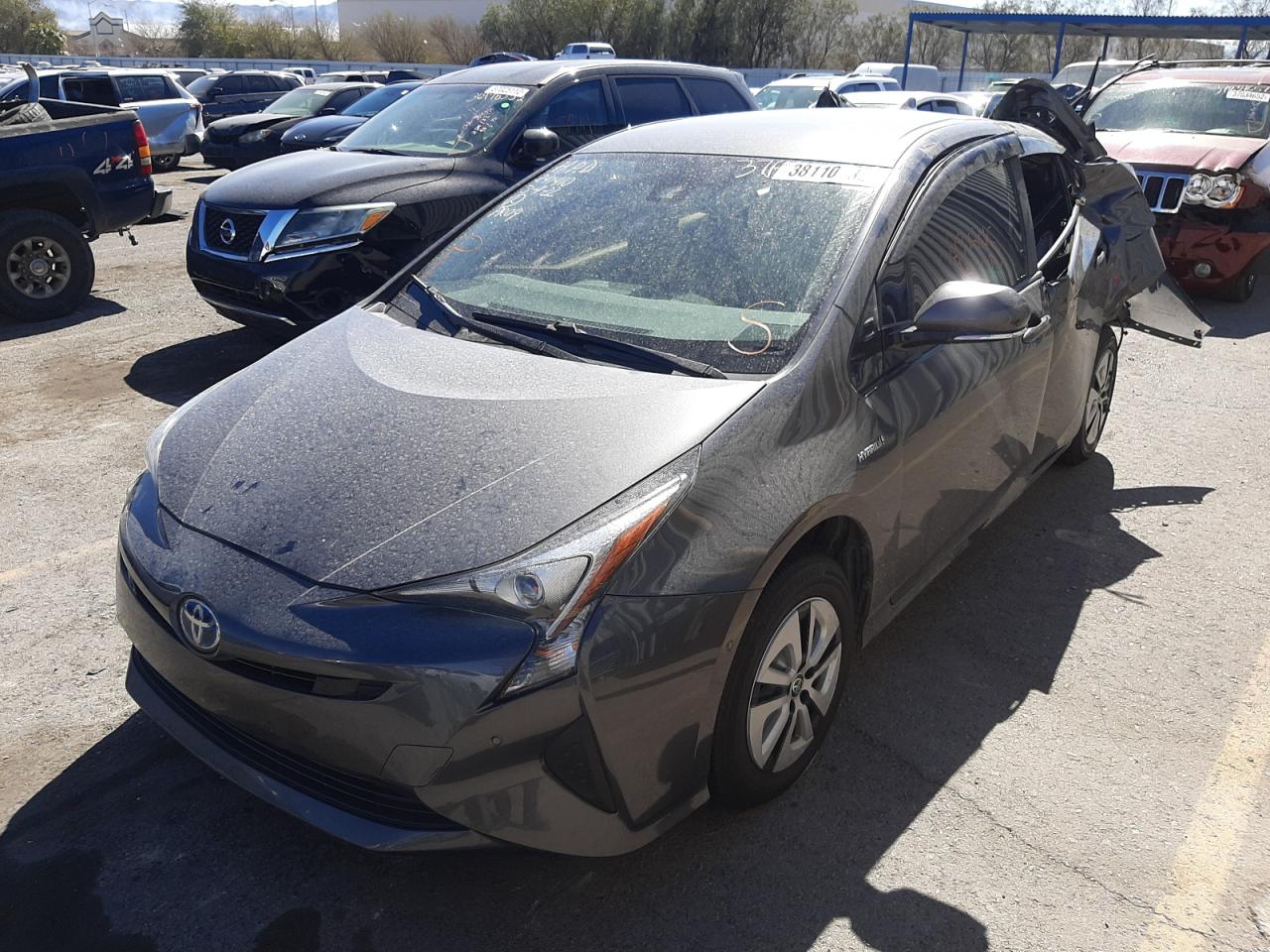Photo 2 from auction – 2018 TOYOTA PRIUS with VIN JTDKBRFU1J3072956