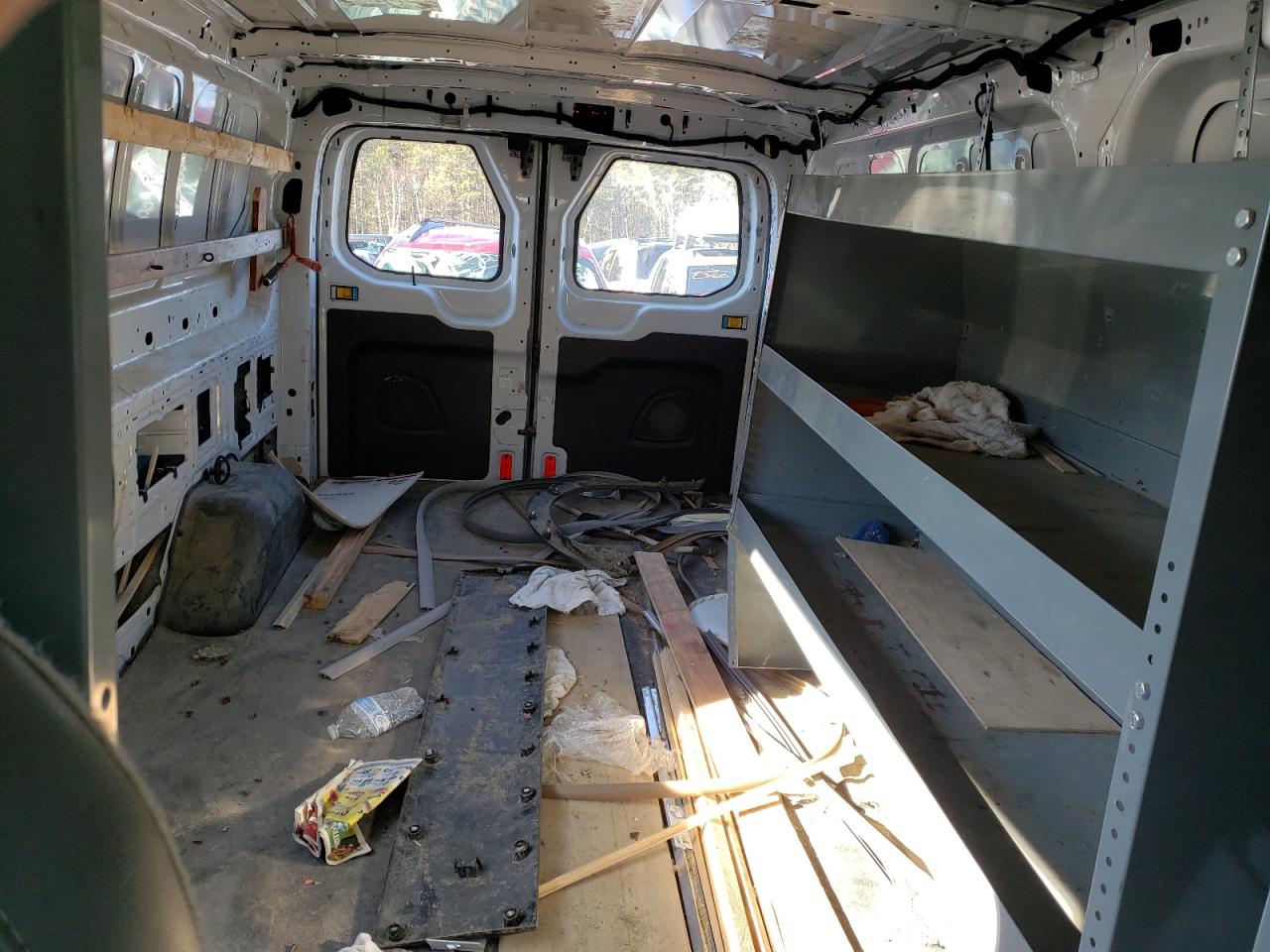 Photo 6 from auction – 2015 FORD TRANSIT with VIN 1FTNR2YM6FKA48520