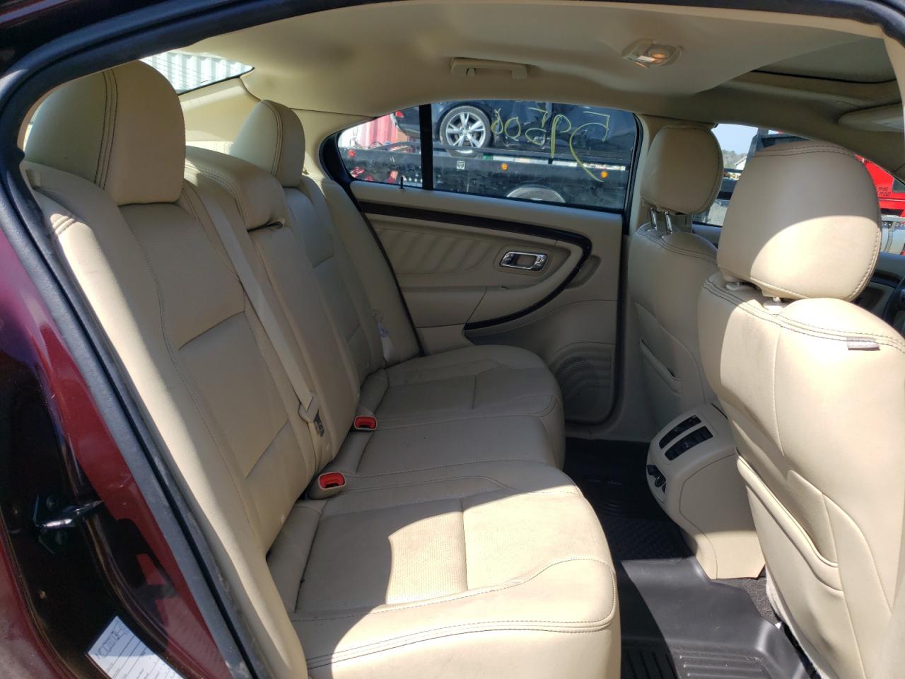 Photo 6 from auction – 2019 FORD TAURUS LIM with VIN 1FAHP2F84KG111223