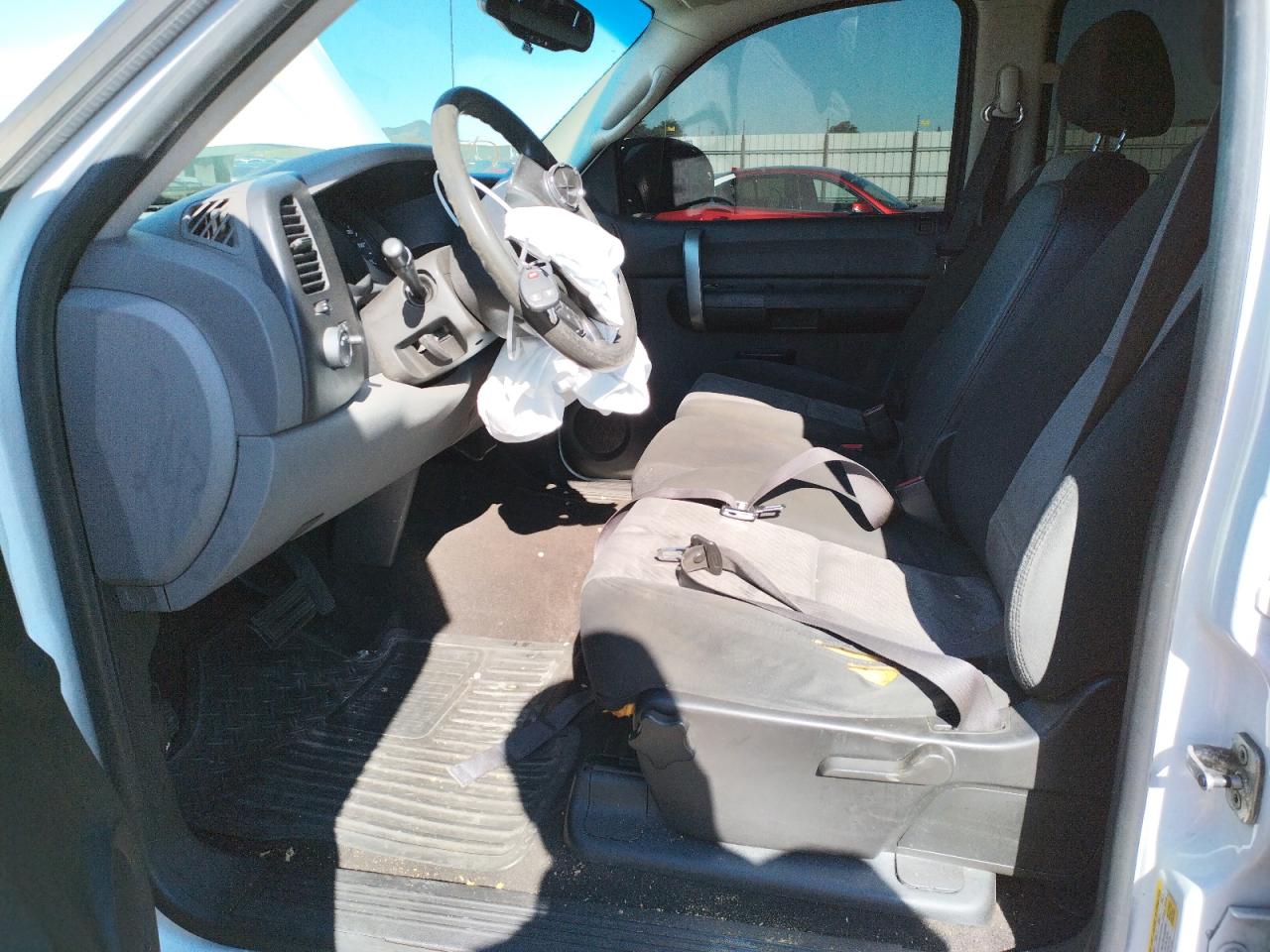 Photo 5 from auction – 2009 CHEVROLET SILVERADO with VIN 3GCEC13C09G100570
