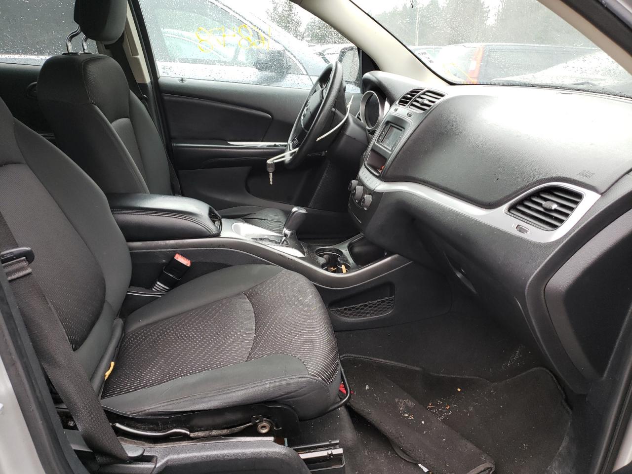 Photo 5 from auction – 2012 DODGE JOURNEY SX with VIN 3C4PDCBG9CT153143