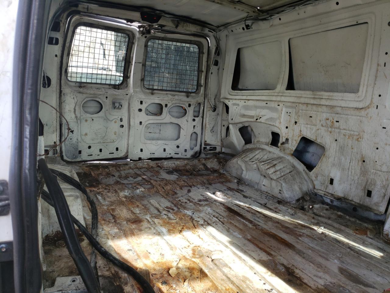 Photo 6 from auction – 2006 FORD ECONOLINE with VIN 1FTNE24LX6DA29594