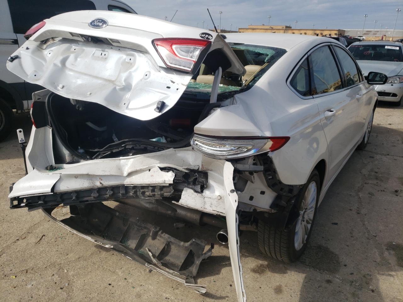 Photo 4 from auction – 2014 FORD FUSION SE with VIN 3FA6P0LU3ER146376