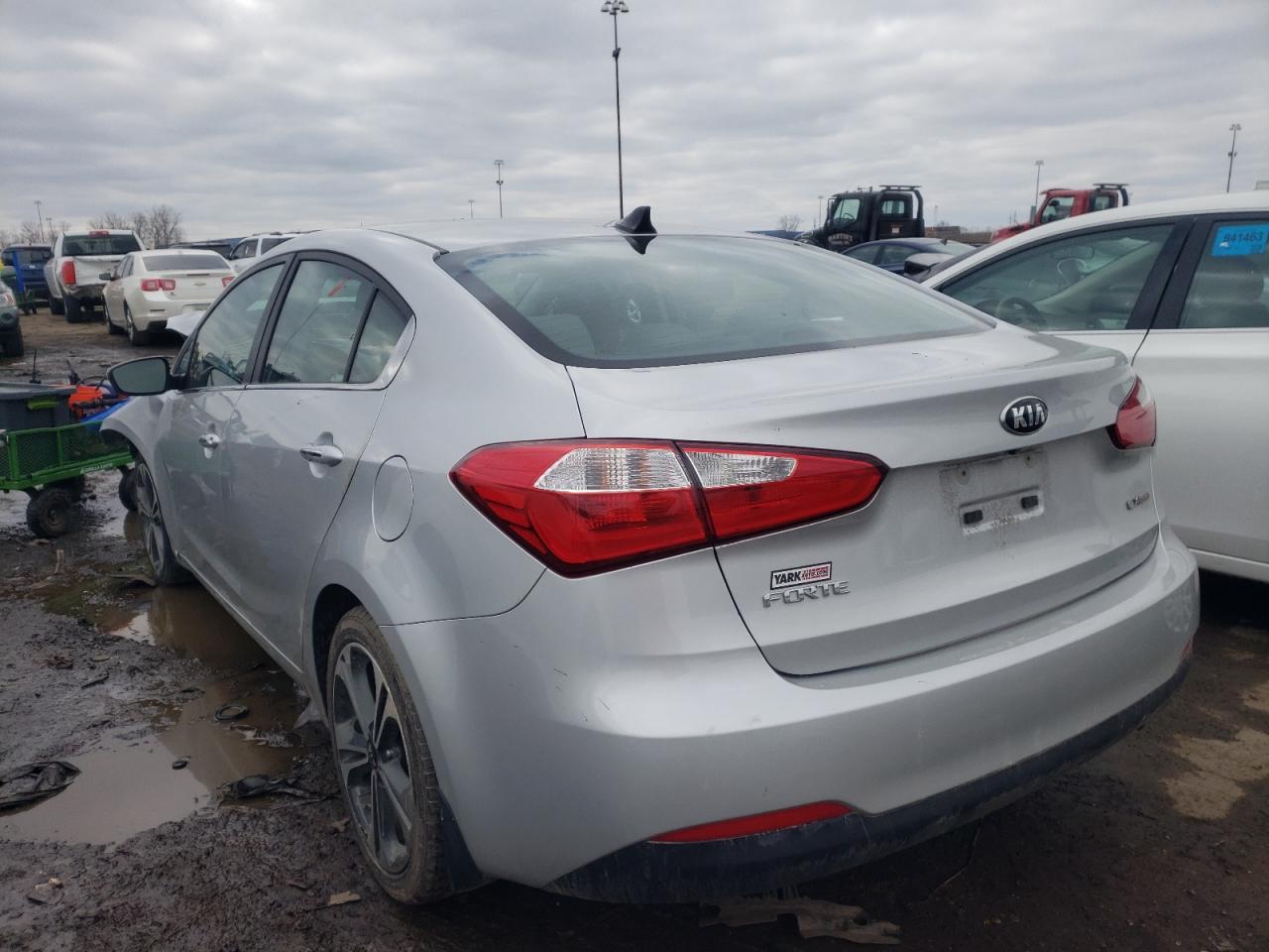 Photo 3 from auction – 2015 KIA FORTE EX with VIN KNAFX4A81F5341241