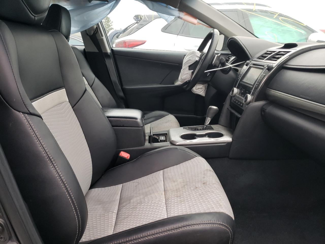 Photo 5 from auction – 2012 TOYOTA CAMRY BASE with VIN 4T1BF1FK5CU098098