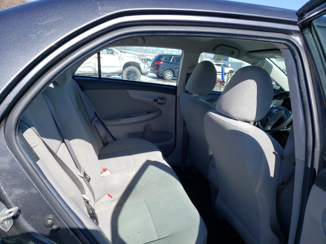 Photo 6 from auction – 2011 TOYOTA COROLLA BA with VIN 2T1BU4EE8BC571897