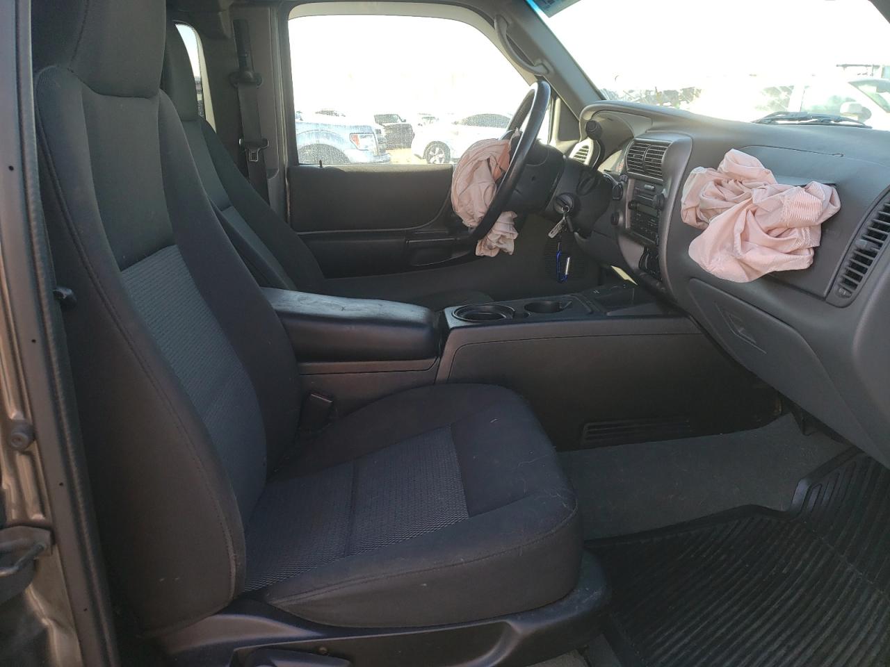 Photo 5 from auction – 2004 FORD RANGER SUP with VIN 1FTZR45E64PA17438