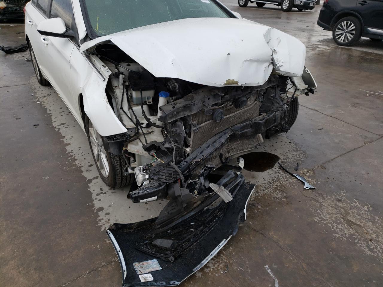 Photo 9 from auction – 2017 HYUNDAI SONATA SE with VIN 5NPE24AF0HH503097