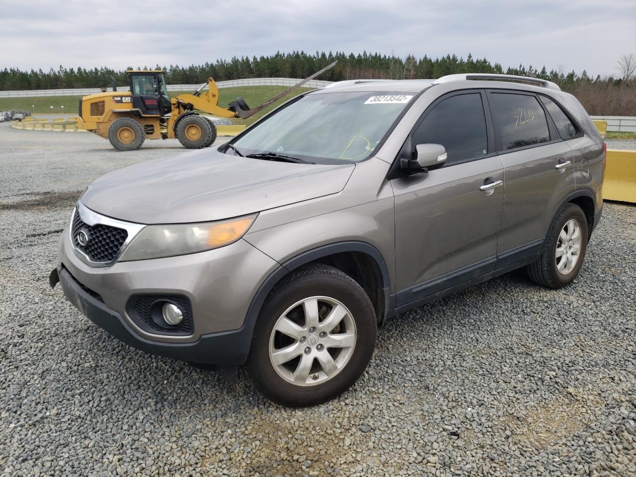 Photo 2 from auction – 2011 KIA SORENTO BA with VIN 5XYKT3A14BG133432
