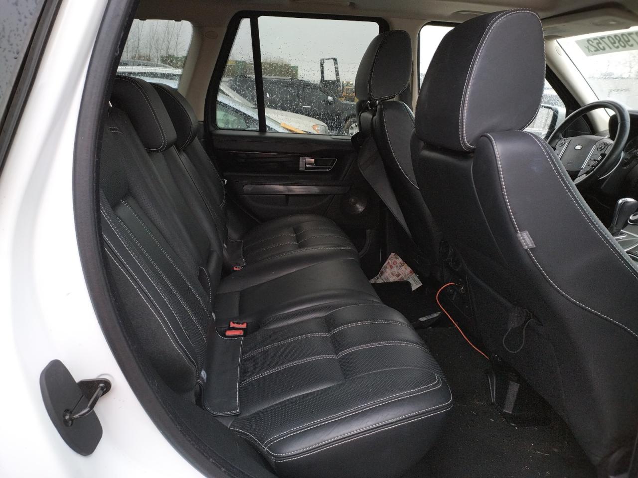 Photo 6 from auction – 2011 LAND ROVER RANGE ROVE with VIN SALSK2D43BA707000