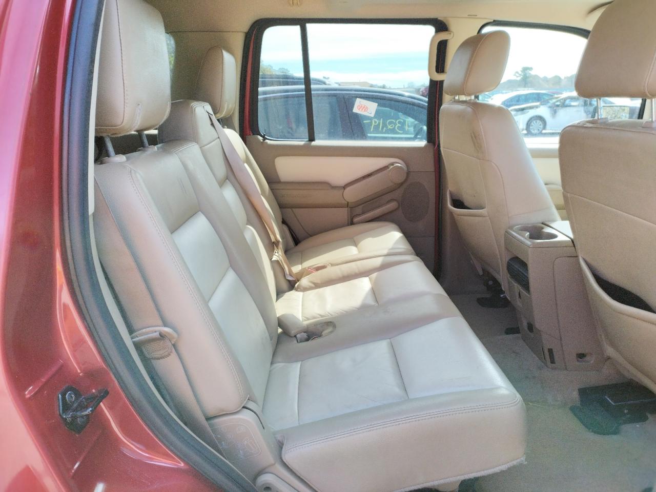 Photo 6 from auction – 2008 FORD EXPLORER E with VIN 1FMEU74E78UA03969