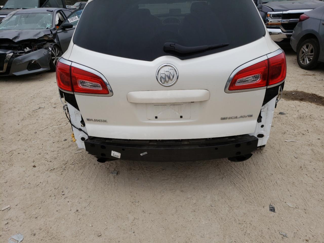 Photo 9 from auction – 2013 BUICK ENCLAVE with VIN 5GAKRCKD5DJ240114