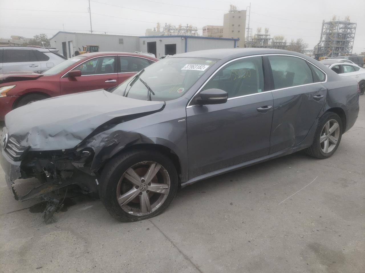 Photo 9 from auction – 2014 VOLKSWAGEN PASSAT S with VIN 1VWAS7A33EC027177
