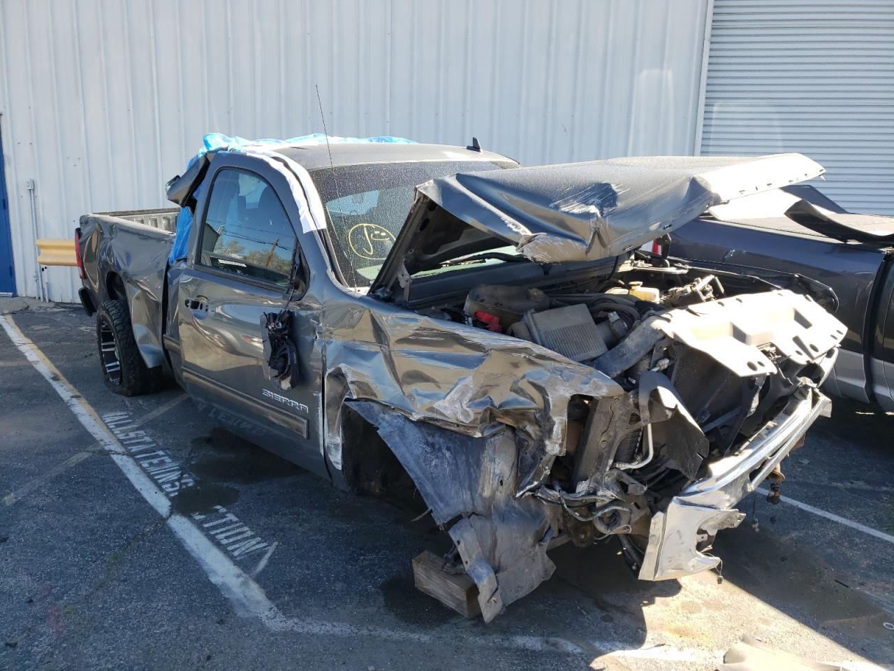 GMC SIERRA C15 2011 with VIN 1GTR1UEA3BZ438667 - Photo from auction