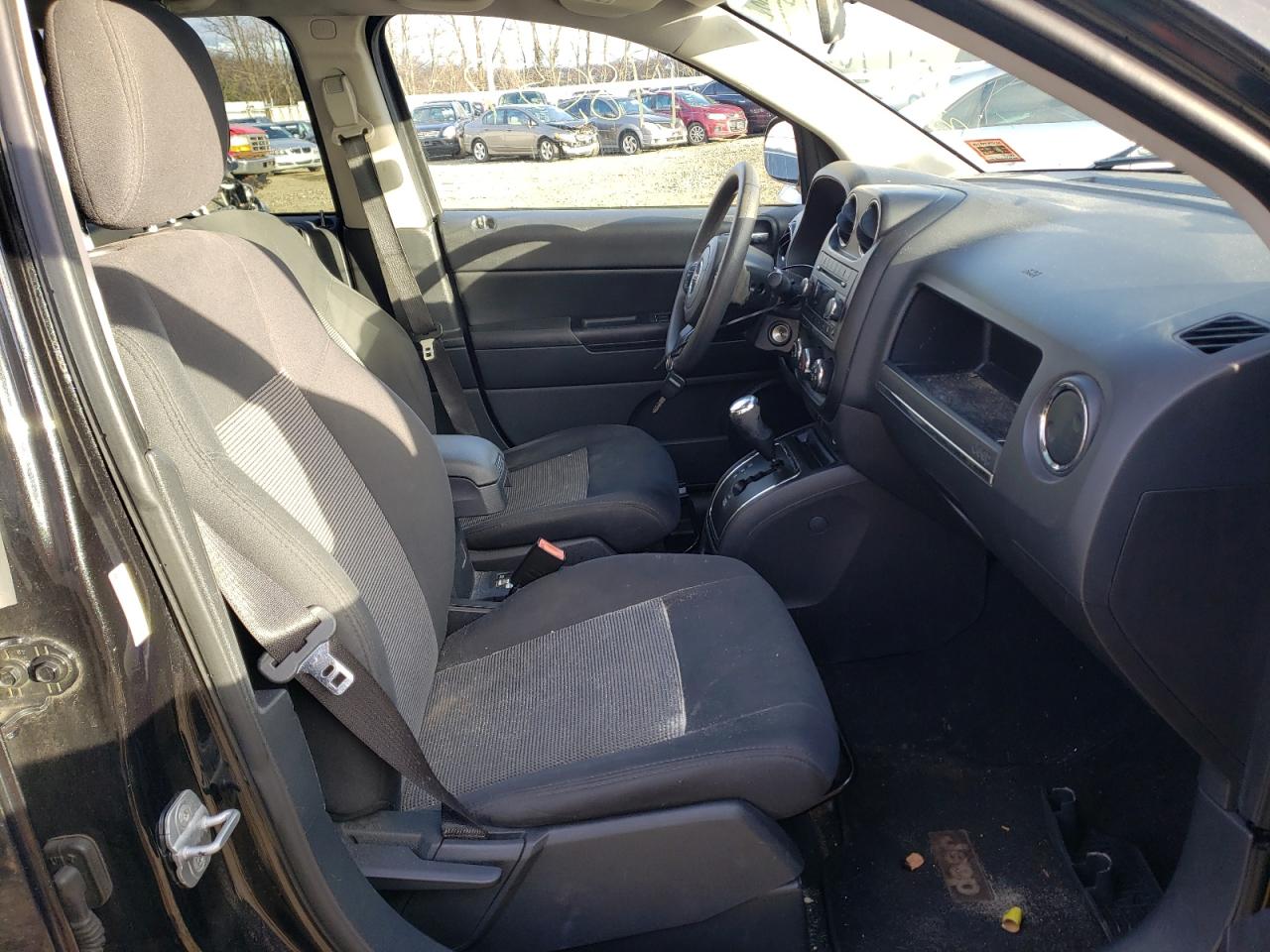 Photo 5 from auction – 2011 JEEP COMPASS SP with VIN 1J4NF1FB9BD223422