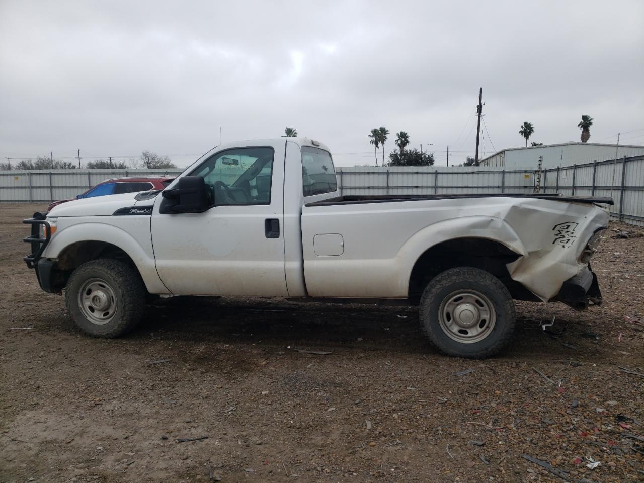 Photo 9 from auction – 2016 FORD F250 SUPER with VIN 1FTBF2B66GED28749