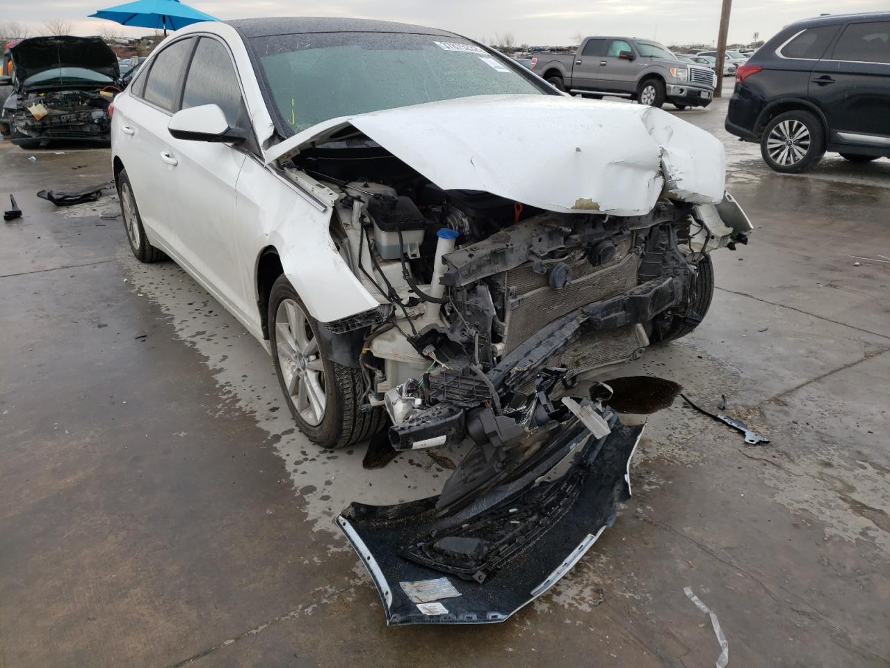 HYUNDAI SONATA SE 2017 with VIN 5NPE24AF0HH503097 - Photo from auction