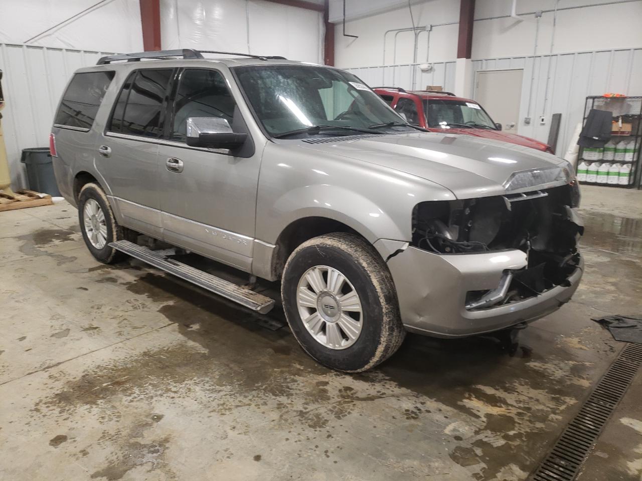 Photo 1 from auction – 2008 LINCOLN NAVIGATOR with VIN 5LMFU28508LJ10463