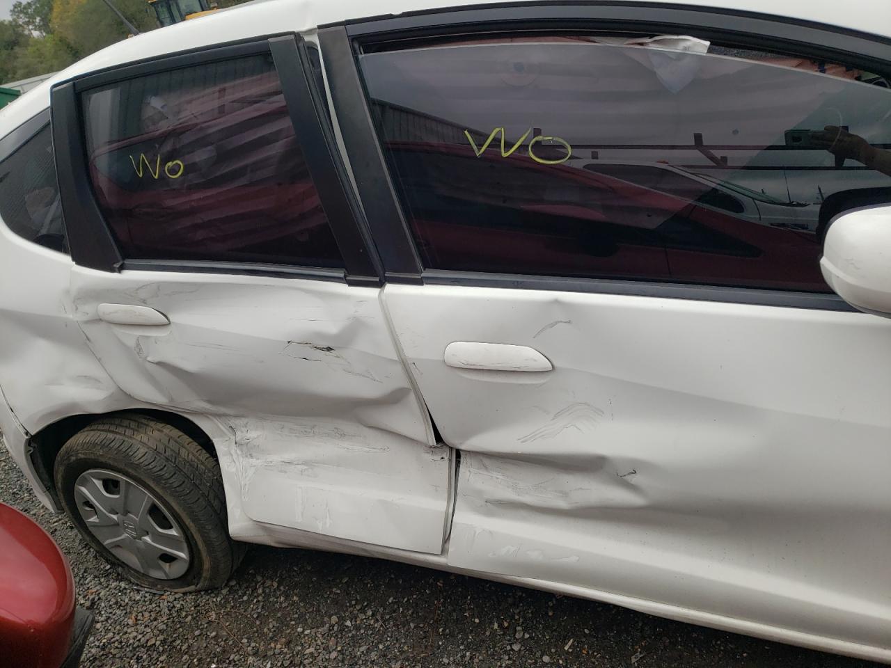 Photo 9 from auction – 2013 HONDA FIT with VIN JHMGE8H39DC079362