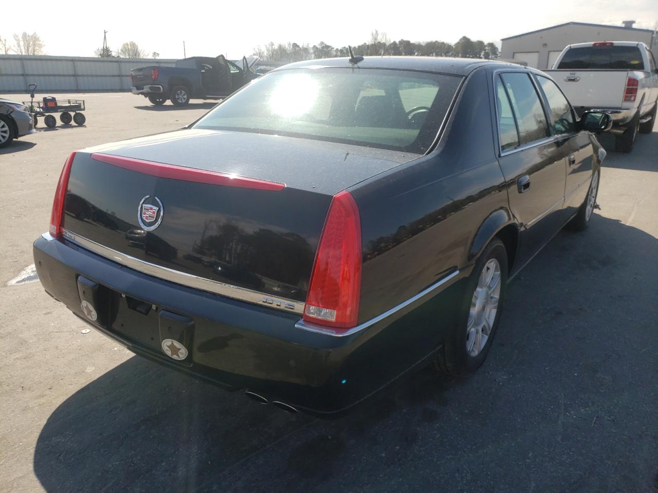 Photo 4 from auction – 2008 CADILLAC DTS with VIN 1G6KD57Y68U195373