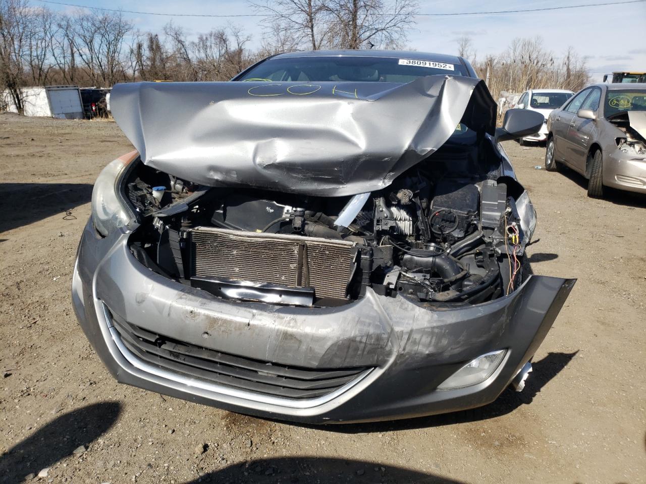 Photo 9 from auction – 2012 HYUNDAI ELANTRA GL with VIN 5NPDH4AE6CH126883